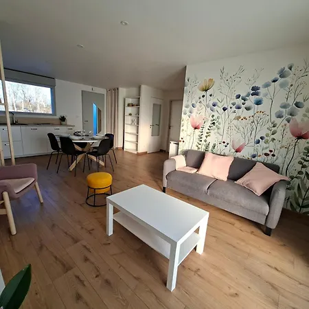 Le Carrier 2 A 5 Personnes Au Coeur Des Volcans D'auvergne Mazaye